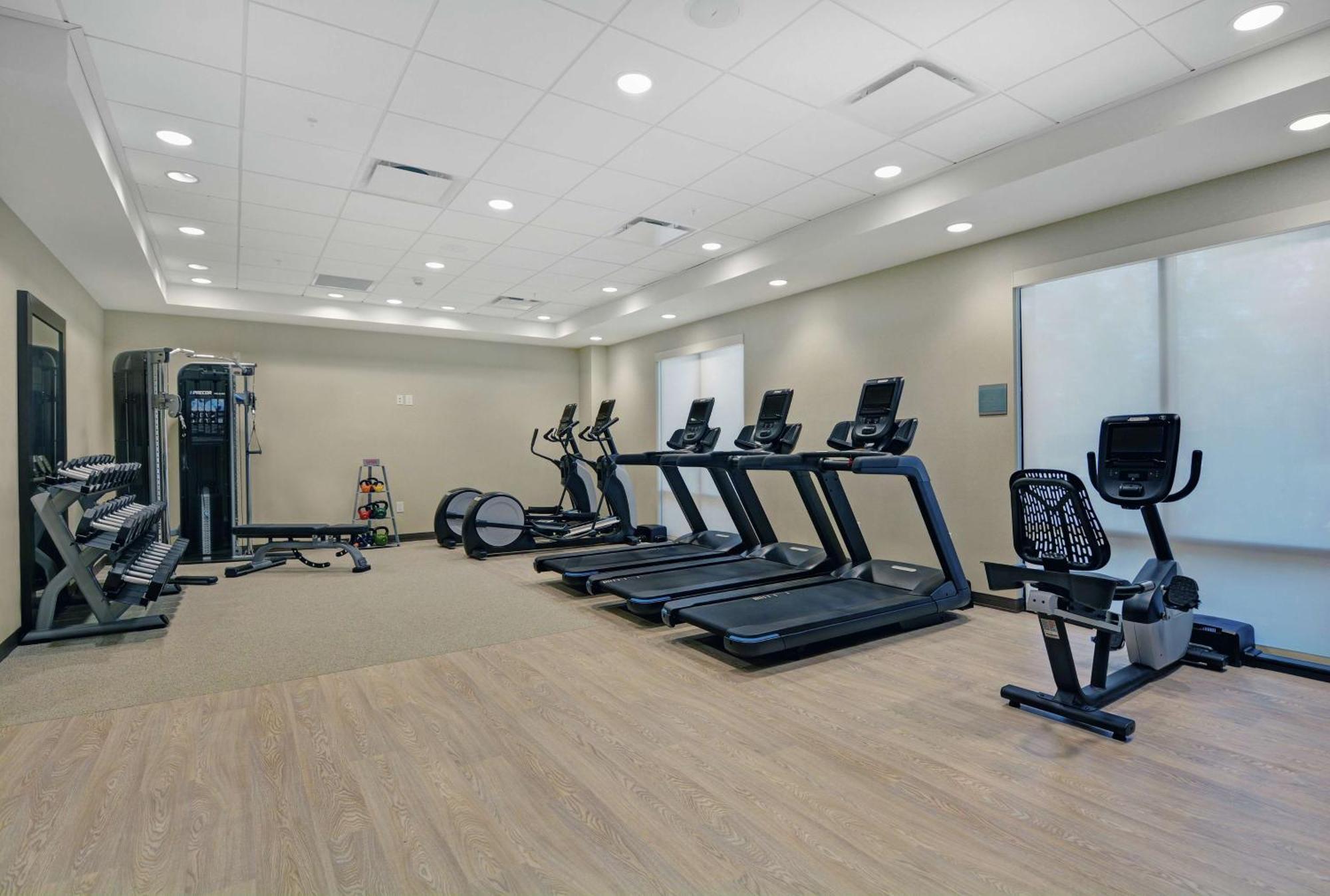 Home2 Suites By Hilton Charleston Daniel Island, Sc Екстериор снимка